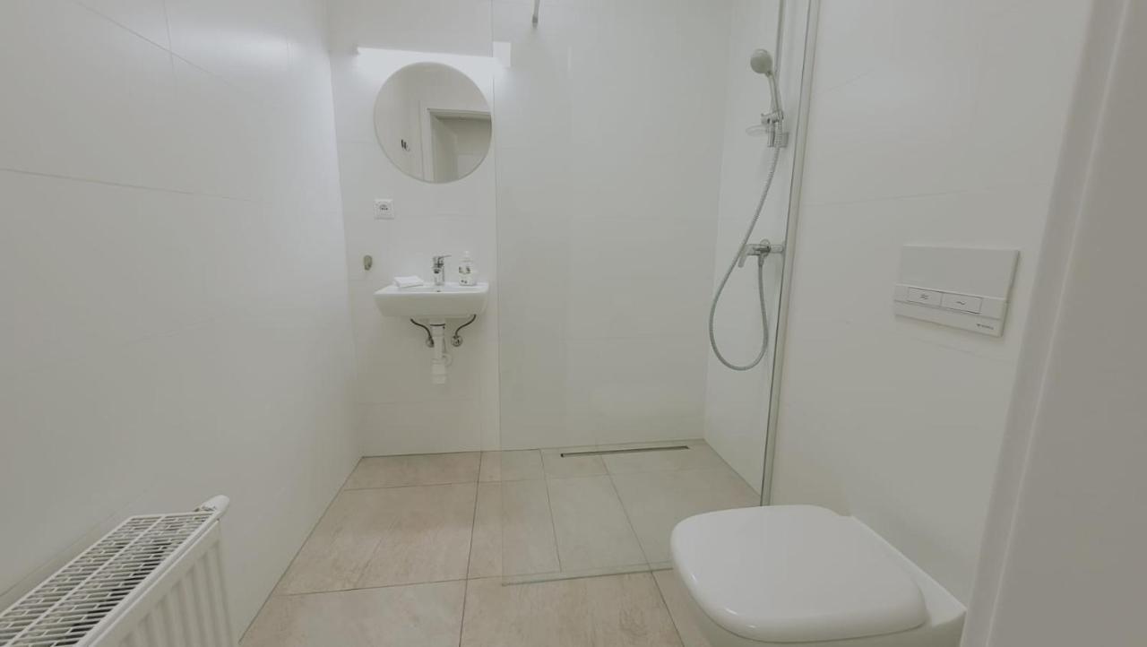 Aquamarina Prima - Pokoje Na Parterze Aparthotel เมียนซิดดรอแย ภายนอก รูปภาพ